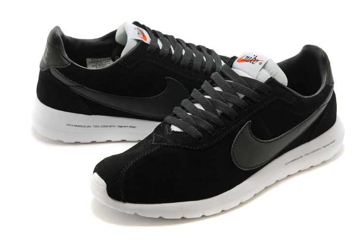 rosh run tout noir